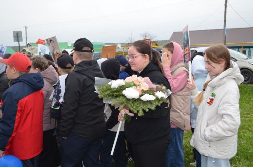 Мы в вечном долгу перед теми, кто подарил нам мир