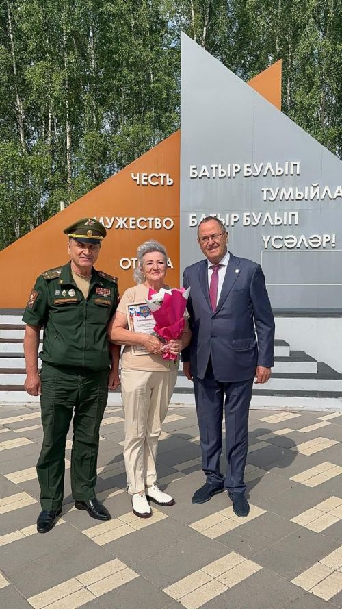 Балтачта бәйрәм уңаеннан бертөркем райондашлар хөрмәтләнде
