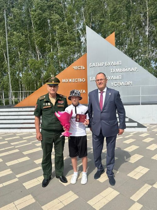 Балтачта бәйрәм уңаеннан бертөркем райондашлар хөрмәтләнде