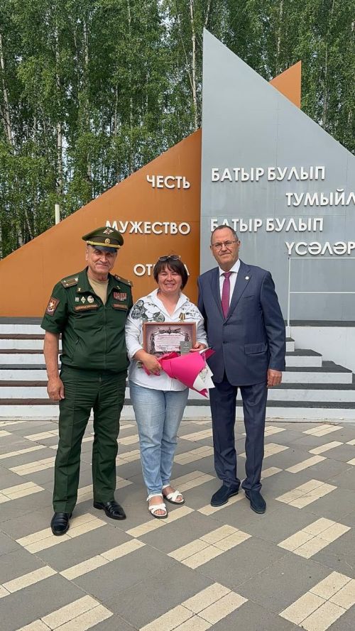 Балтачта бәйрәм уңаеннан бертөркем райондашлар хөрмәтләнде
