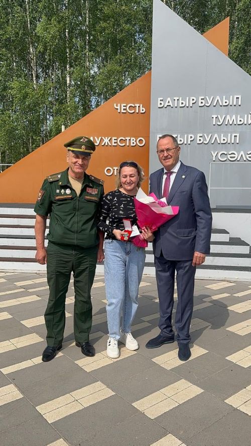 Балтачта бәйрәм уңаеннан бертөркем райондашлар хөрмәтләнде