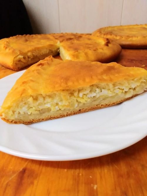 Кәбестә белән йомыркадан пирог