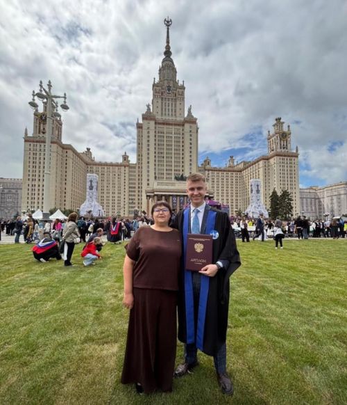 Илдар Җәләлов Мәскәү университетын кызыл дипломга тәмамлаган