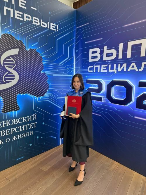 Балтач кызы  Мәскәү дәүләт медицина университетын кызыл дипломга тәмамлады. Котлыйбыз!