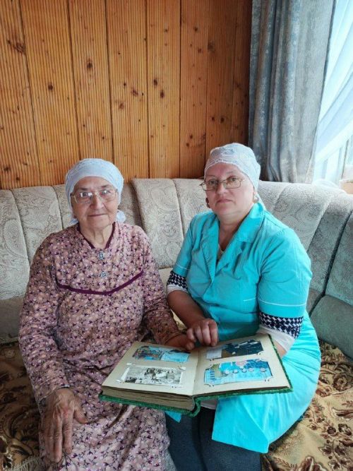 Гөлчәчәк моңсуланырга ирек бирми