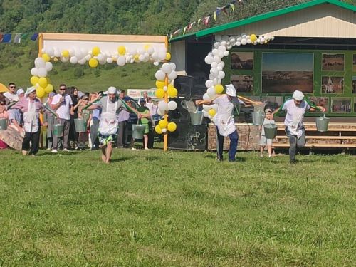 Бу «Авыл көне»н тиз генә онытып булмас әле