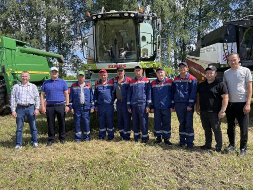 Старт бирелде... Комбайннар әзерме?