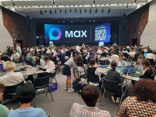 Балтач укучылары MAX платформасы өчен цифрлы чишелешләр хакатонында катнашты