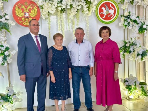 Балтачның иң үрнәк гаиләләре бүген район башлыгы белән очраша