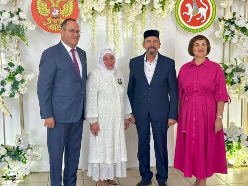 Балтачның иң үрнәк гаиләләре бүген район башлыгы белән очраша