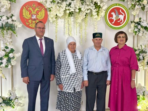 Балтачның иң үрнәк гаиләләре бүген район башлыгы белән очраша