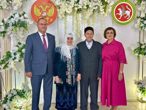 Балтачның иң үрнәк гаиләләре бүген район башлыгы белән очраша