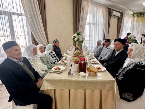 Балтачның иң үрнәк гаиләләре бүген район башлыгы белән очраша