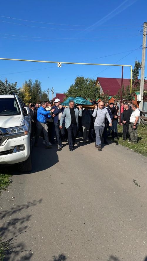 Зур югалту