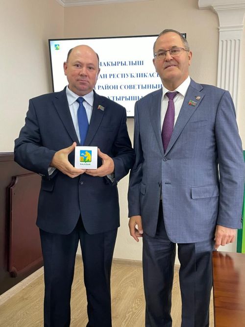 Балтачта бертөркем депутатларга Рәхмәт хатлары тапшырылды