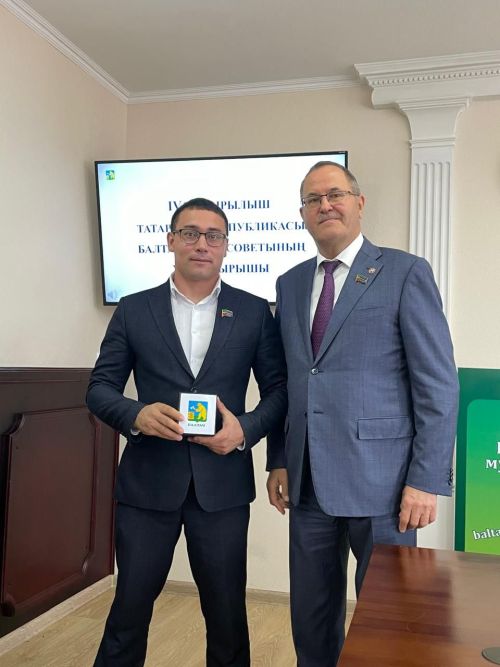 Балтачта бертөркем депутатларга Рәхмәт хатлары тапшырылды
