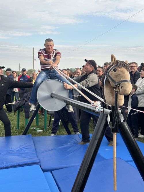 Бар микән ул татар йөрәгенең Атка сокланмаган чаклары?!