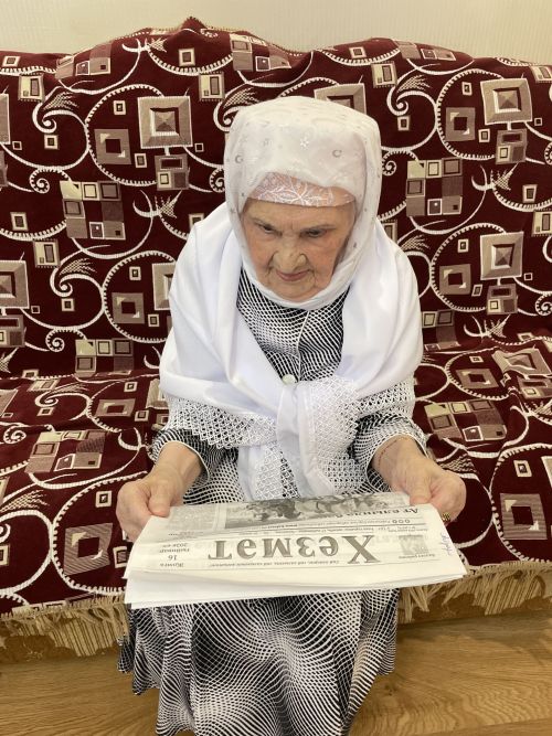 Рәйсә Гәрәева 100 яшендә дә матур сөйләме, зәвыклыгы белән сокландыра