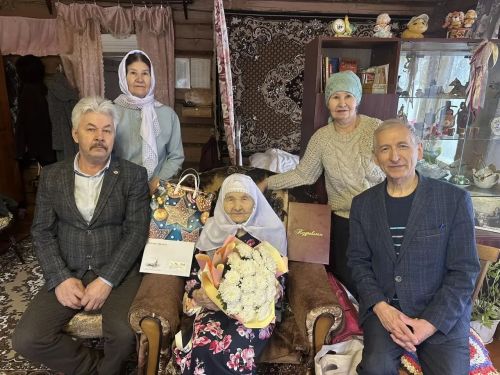 “Түнтәрлеләр - мине, мин - Түнтәрне яраттым”, ди 103 яшьлек Әминә Зарипова