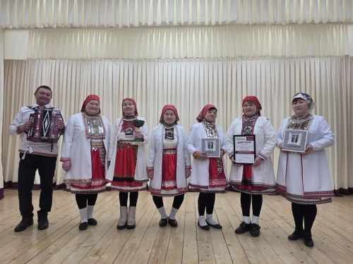 Иң яхшы мари ансамбле – бездә!