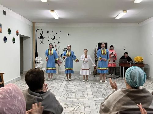Дорга үзешчәннәре «Наз»да концерт куйды