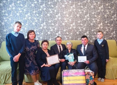Елизавета Федоровна Мартынова 99 яшьлек гомер бәйрәмен билгеләп узды