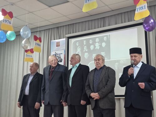 Салавыч лицеенда очрашу кичәсе узды+фоторепортаж