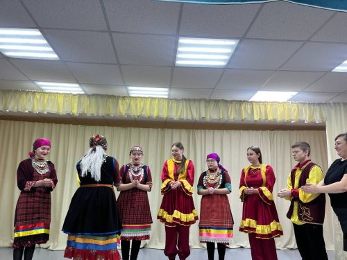 Борнак авылы  яшьләре Торҗага барып кайтты