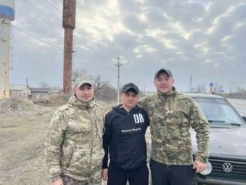 Балтач волонтерлары ерак сәфәрдән кайтты