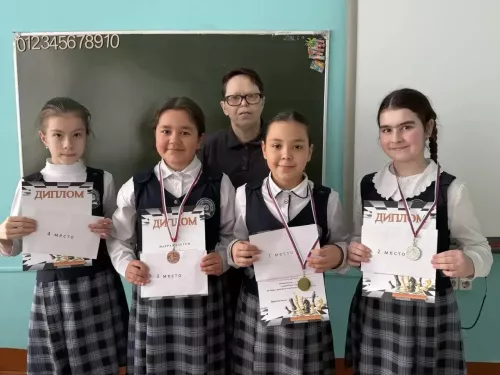 Норма мәктәбендә тренер Ландыш Гарифуллина призына шахмат ярышы узды