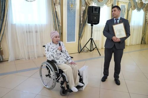 Лилия белән Чулпан Мусага хат язган