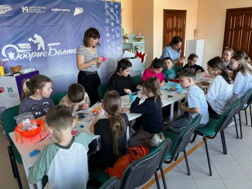 «Факел»да әтиләре махсус хәрби операция зонасында булган балалар өчен чара уздырдылар