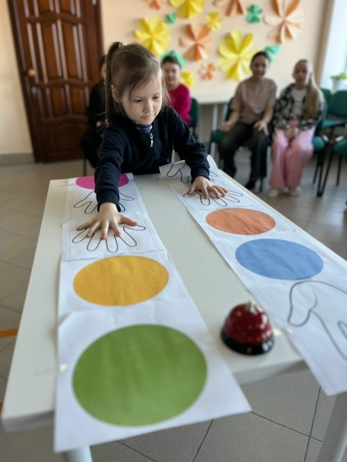 «Факел»да әтиләре махсус хәрби операция зонасында булган балалар өчен чара уздырдылар