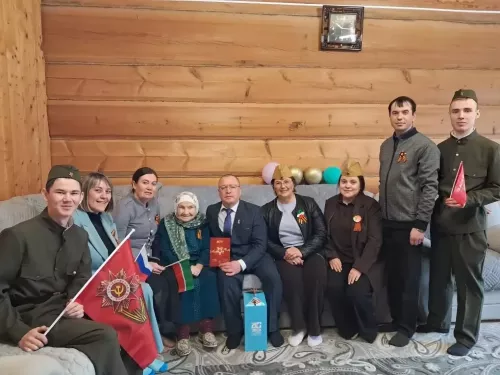 Балтачта Бөек Җиңү көнен каршылап, ветераннарга бүләкләр өләштеләр