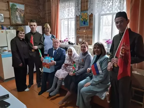 Балтачта Бөек Җиңү көнен каршылап, ветераннарга бүләкләр өләштеләр