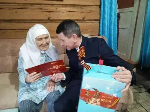 Балтачта Бөек Җиңү көнен каршылап, ветераннарга бүләкләр өләштеләр