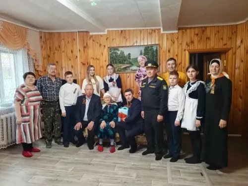 Балтачта Бөек Җиңү көнен каршылап, ветераннарга бүләкләр өләштеләр
