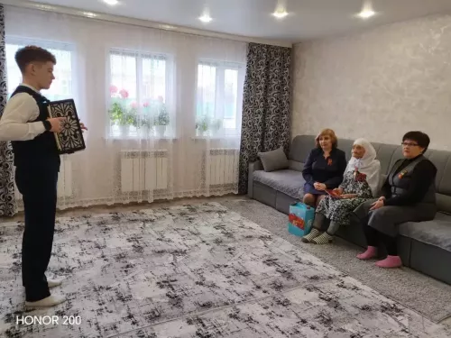 Балтачта Бөек Җиңү көнен каршылап, ветераннарга бүләкләр өләштеләр