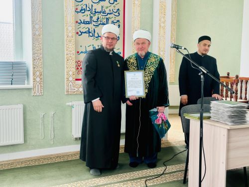 Балтач мәчете каршында эшләүче мәдрәсәдә чыгарылыш кичәсе үтте