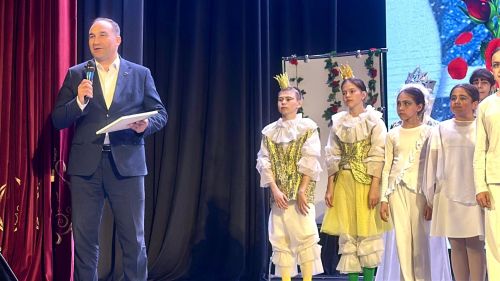 Норма мәктәбенең «Сәйяр» театр фестивале җиңүчеләре «Бозны эреткән йөрәк» спектаклен тәкъдим итте