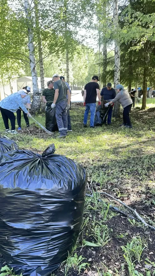 Бүген «Сабантуй» ял паркында өмә уза