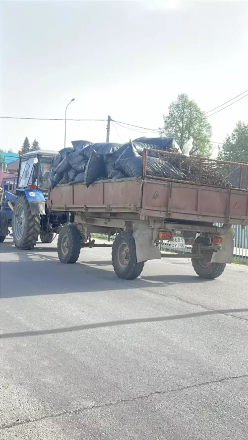 Бүген «Сабантуй» ял паркында өмә уза