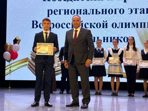 Балтачта «Талантлар парады»нда алдынгылар хөрмәтләнде