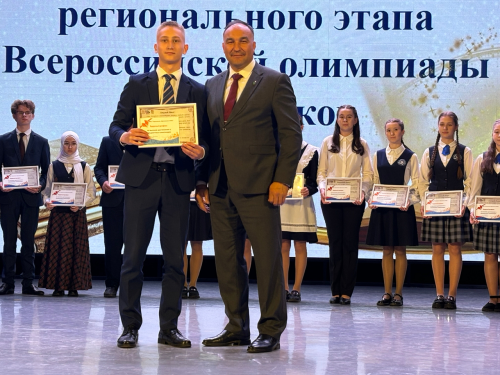 Балтачта «Талантлар парады»нда алдынгылар хөрмәтләнде