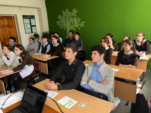 «Факел»  клубы хезмәткәрләре Куныр мәктәбендә кунакта