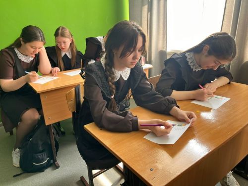 «Факел»  клубы хезмәткәрләре Куныр мәктәбендә кунакта