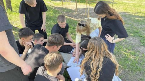 Балтач урта мәктәбе укучылары хәрби-патриотик квестта катнашты