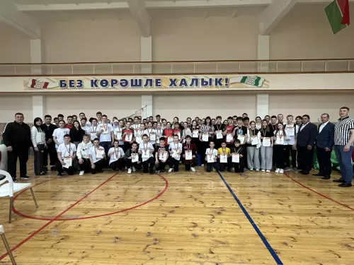 Салавычта Айрат Зиятдинов истәлегенә һәм Җиңүнең 81 еллыгына кул көрәше ярышлары  узды