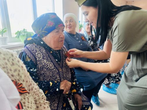 «Факел» клубында «Безнең яшьлек кайтавазы» дип исемләнгән кичә узды