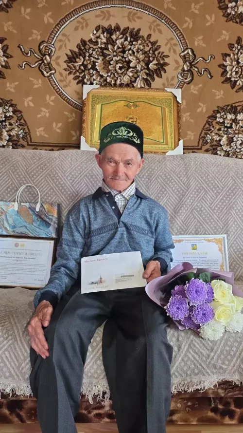 Хәлимулла Галиуллинга бүген 85 яшь тулды